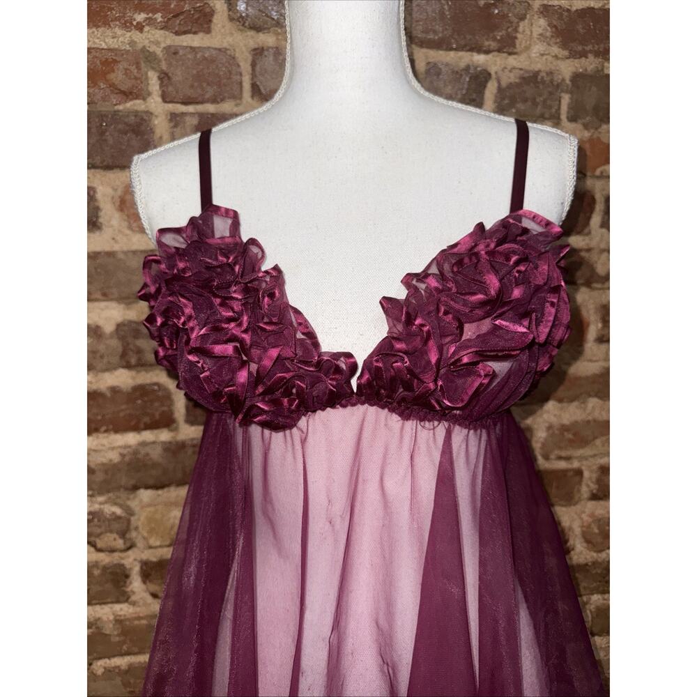 Frederick's Of Hollywood VTG Sheer Chiffon Lace Babydoll 80s Maroon Sz S Ribbon - Picture 2 of 9